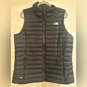 Women’s Black Stretch North Face Vest in XL. Worn a handful of times. No Damage.